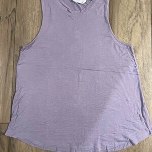 Lavender Sleeveless Tank Top - Women's Casual Women's Top